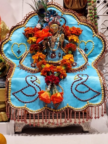 Perth Temple Murti Darshan