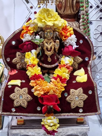 Perth Temple Murti Darshan