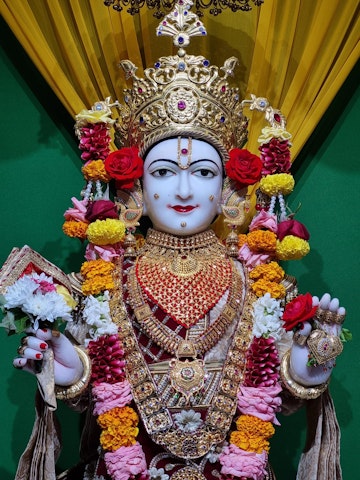 Perth Temple Murti Darshan