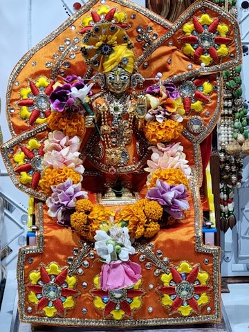 Perth Temple Murti Darshan