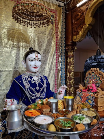 Perth Temple Murti Darshan