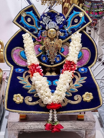 Perth Temple Murti Darshan