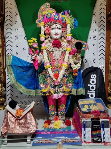 Perth Temple Murti Darshan