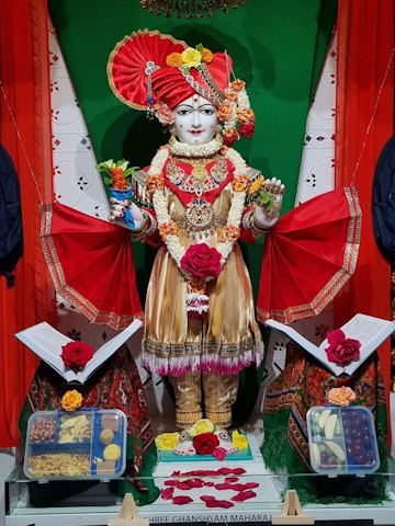 Perth Temple Murti Darshan