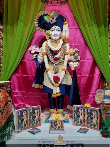 Perth Temple Murti Darshan