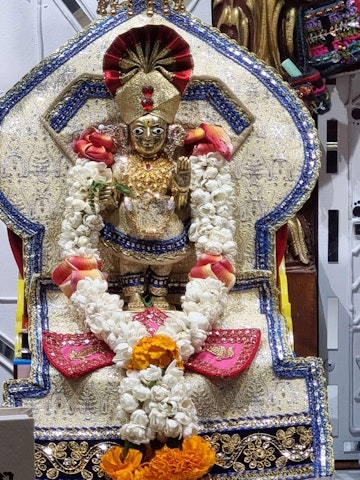 Perth Temple Murti Darshan