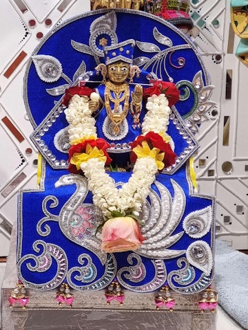 Perth Temple Murti Darshan