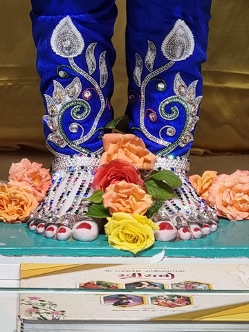 Perth Temple Murti Darshan