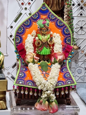 Perth Temple Murti Darshan