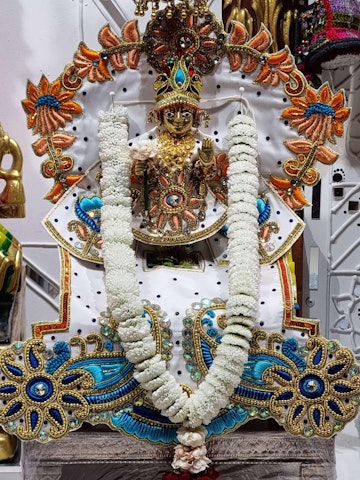 Perth Temple Murti Darshan