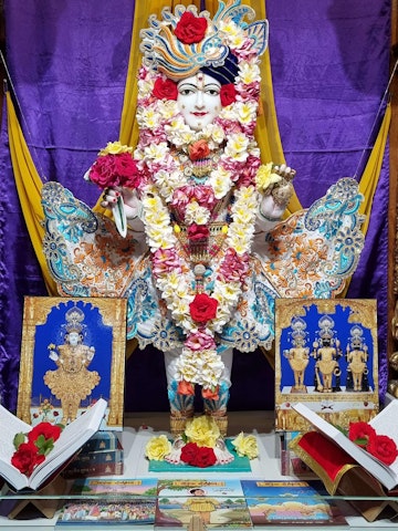 Perth Temple Murti Darshan