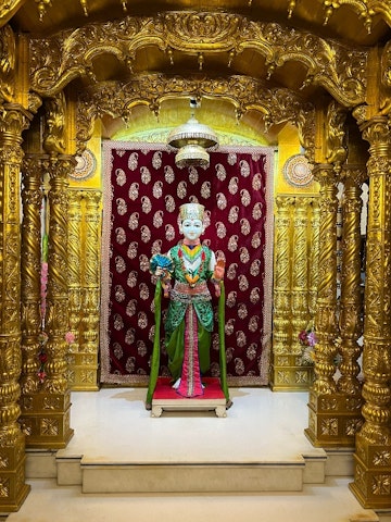 Prayagraj Temple Murti Darshan