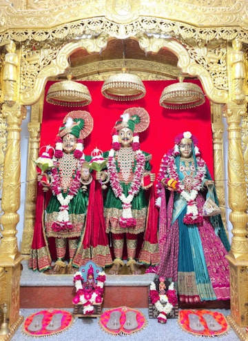 Rajkot Temple Murti Darshan