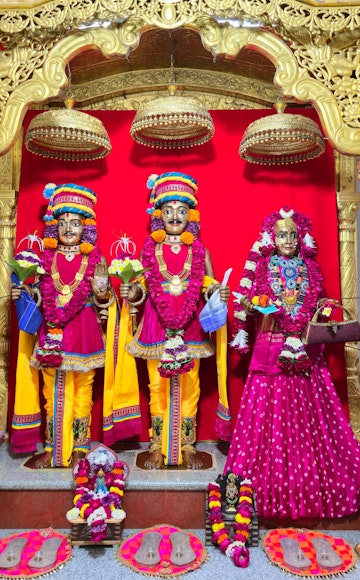 Rajkot Temple Murti Darshan
