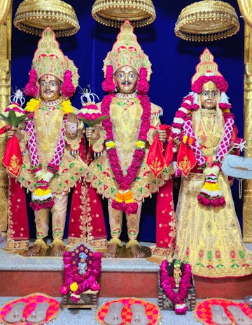 Rajkot Temple Murti Darshan