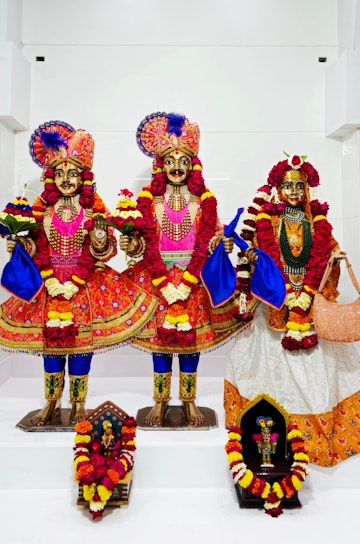 Rajkot Temple Murti Darshan
