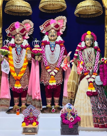 Rajkot Temple Murti Darshan