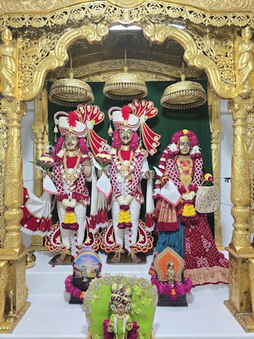 Rajkot Temple Murti Darshan