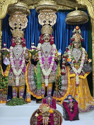 Rajkot Temple Murti Darshan