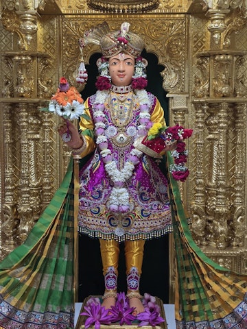 Rajkot Temple Murti Darshan