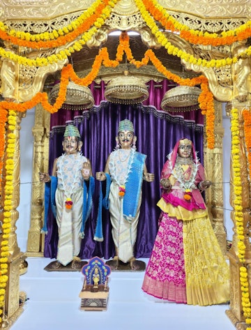 Rajkot Temple Murti Darshan