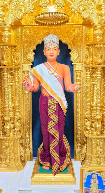 Rajkot Temple Murti Darshan