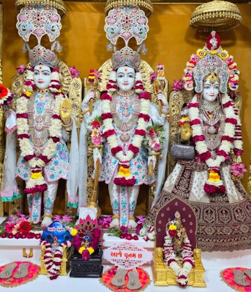 Rajkot Temple Murti Darshan