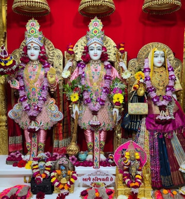 Rajkot Temple Murti Darshan
