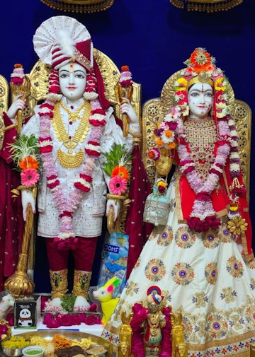 Rajkot Temple Murti Darshan