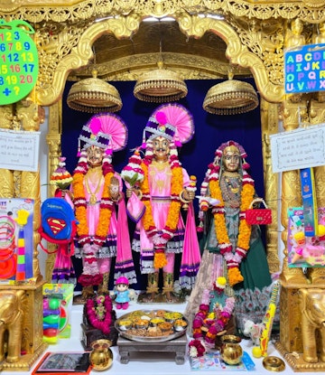 Rajkot Temple Murti Darshan