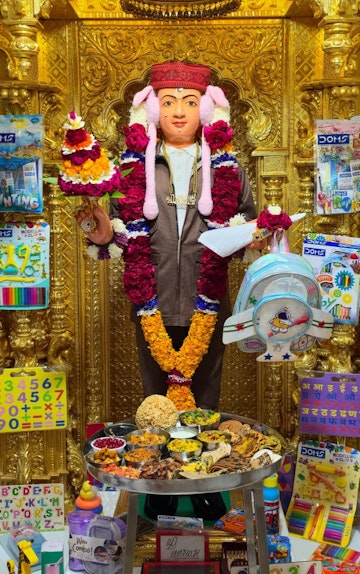 Rajkot Temple Murti Darshan
