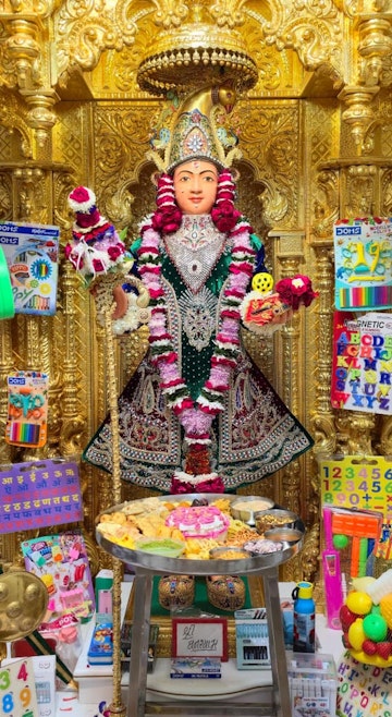Rajkot Temple Murti Darshan