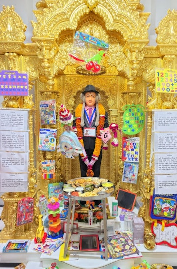 Rajkot Temple Murti Darshan