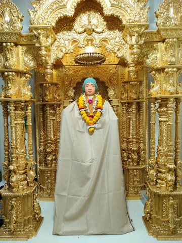 Rajkot Temple Murti Darshan