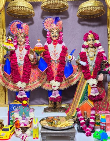 Rajkot Temple Murti Darshan