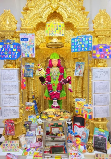 Rajkot Temple Murti Darshan