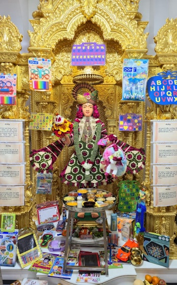 Rajkot Temple Murti Darshan