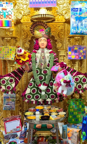 Rajkot Temple Murti Darshan