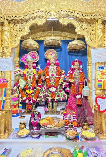 Rajkot Temple Murti Darshan