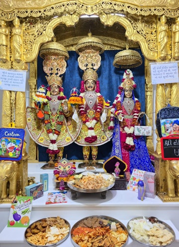 Rajkot Temple Murti Darshan