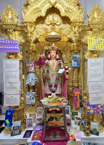 Rajkot Temple Murti Darshan