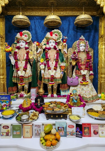 Rajkot Temple Murti Darshan