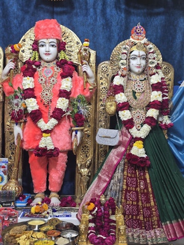 Rajkot Temple Murti Darshan