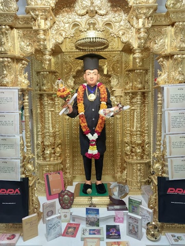 Rajkot Temple Murti Darshan