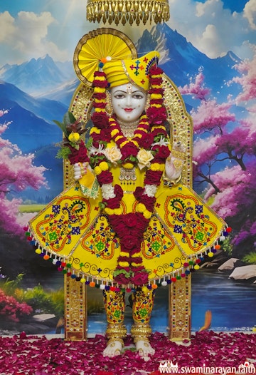 Rapar Mandir Murti Darshan