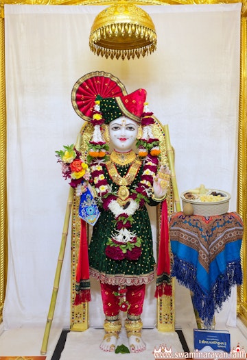 Rapar Mandir Murti Darshan