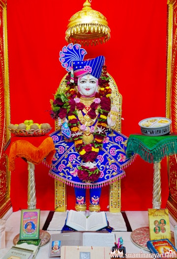 Rapar Mandir Murti Darshan