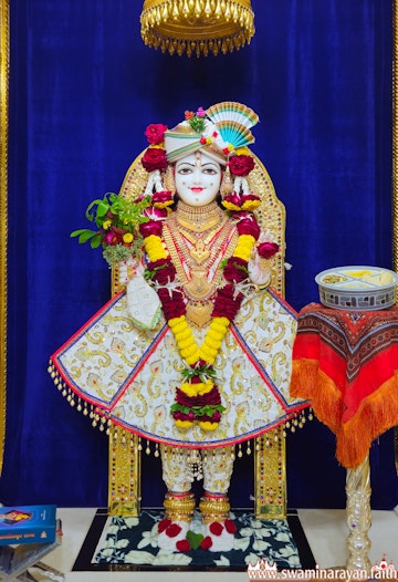 Rapar Mandir Murti Darshan