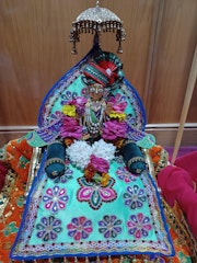 Stanmore Temple Murti Darshan