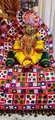 Stanmore Temple Murti Darshan